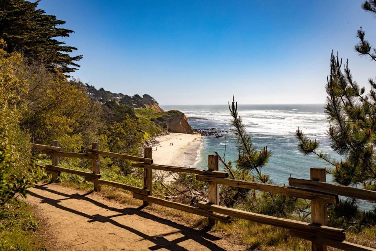 Miramar Beach Home Walk To Beach Trails Restaurants Family Activities Half Moon Bay Exterior photo